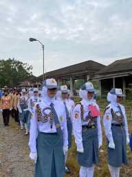 Lomba gerak jalan SMK - SMKS Satria Nusantara Betung